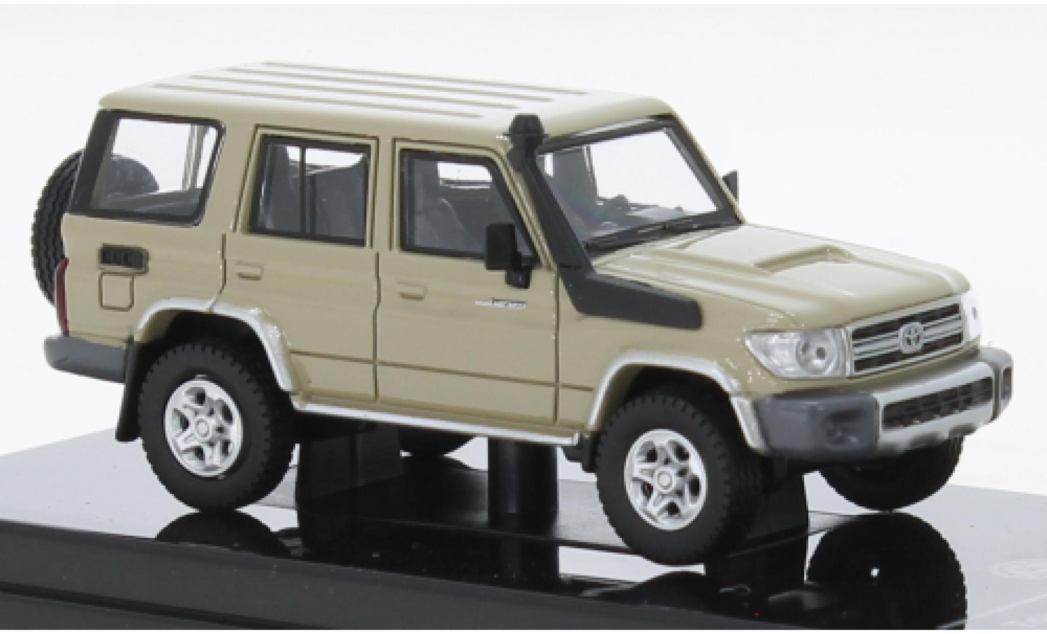 Toyota Land Cruiser 1/64 Para64 76 beige 2014 modelauto