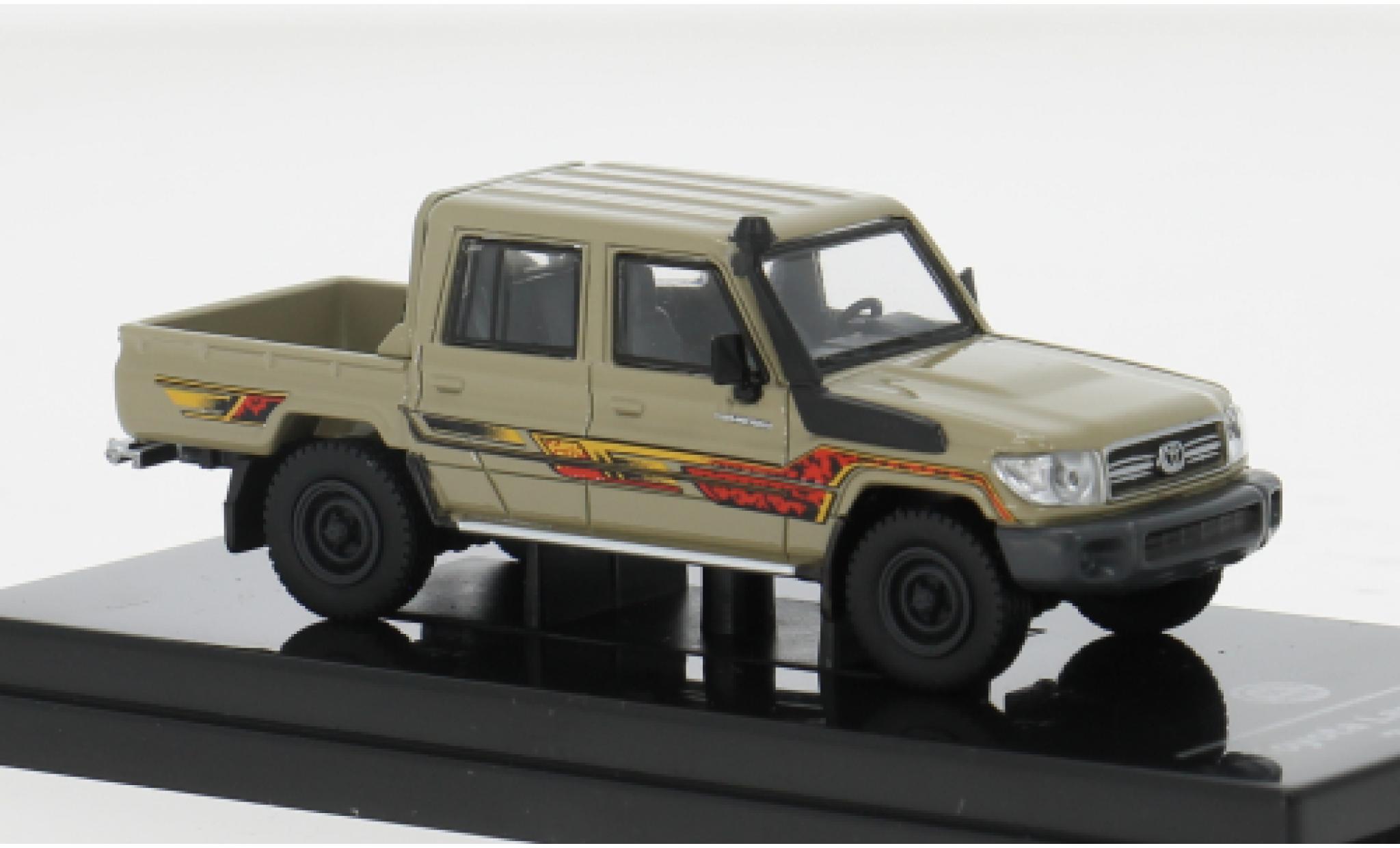 Toyota Land Cruiser 1/64 Para64 79 beige 2014 1:64 modelauto