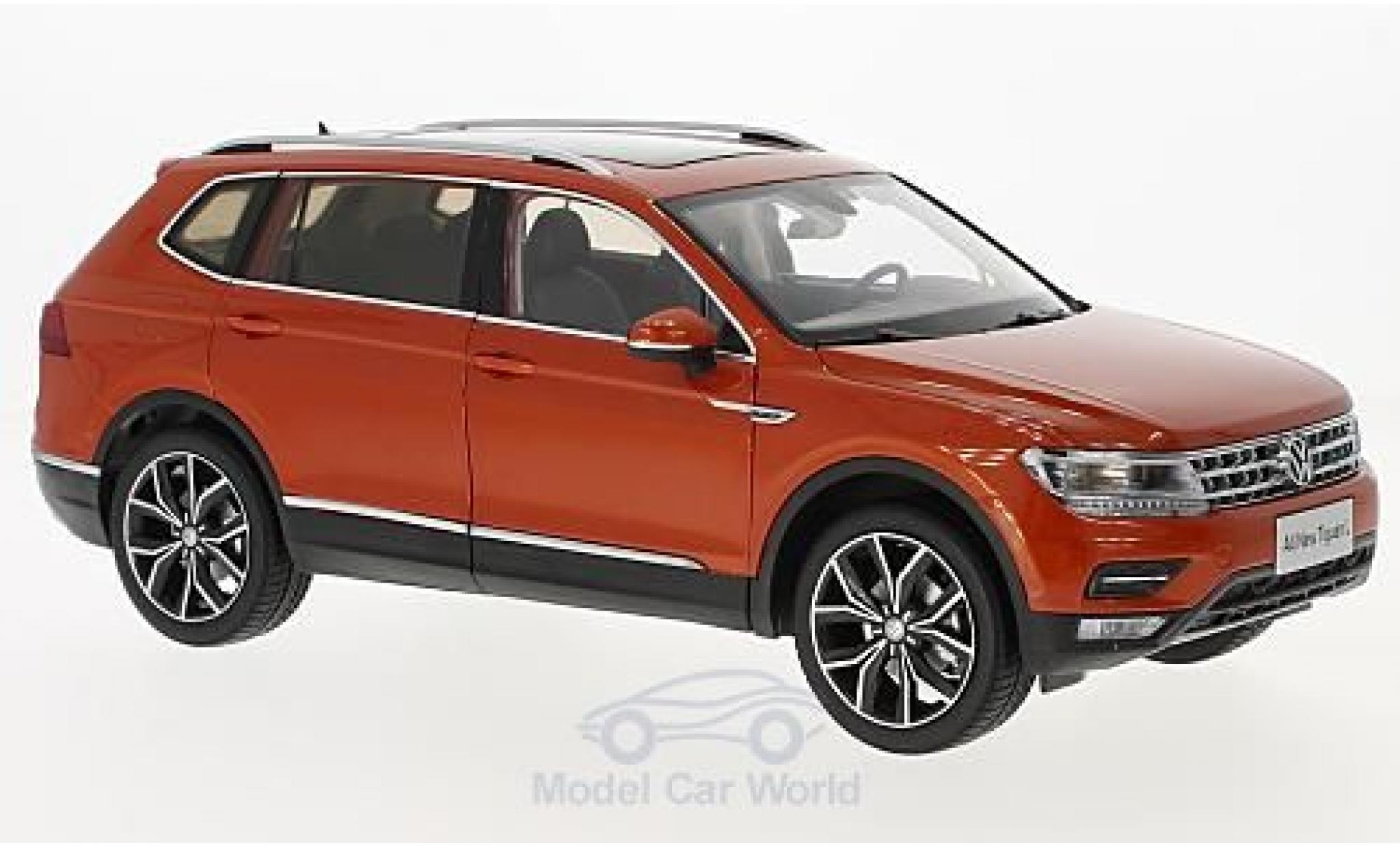 Volkswagen Tiguan 1/18 Paudi L metallic oranje 2017 modelauto