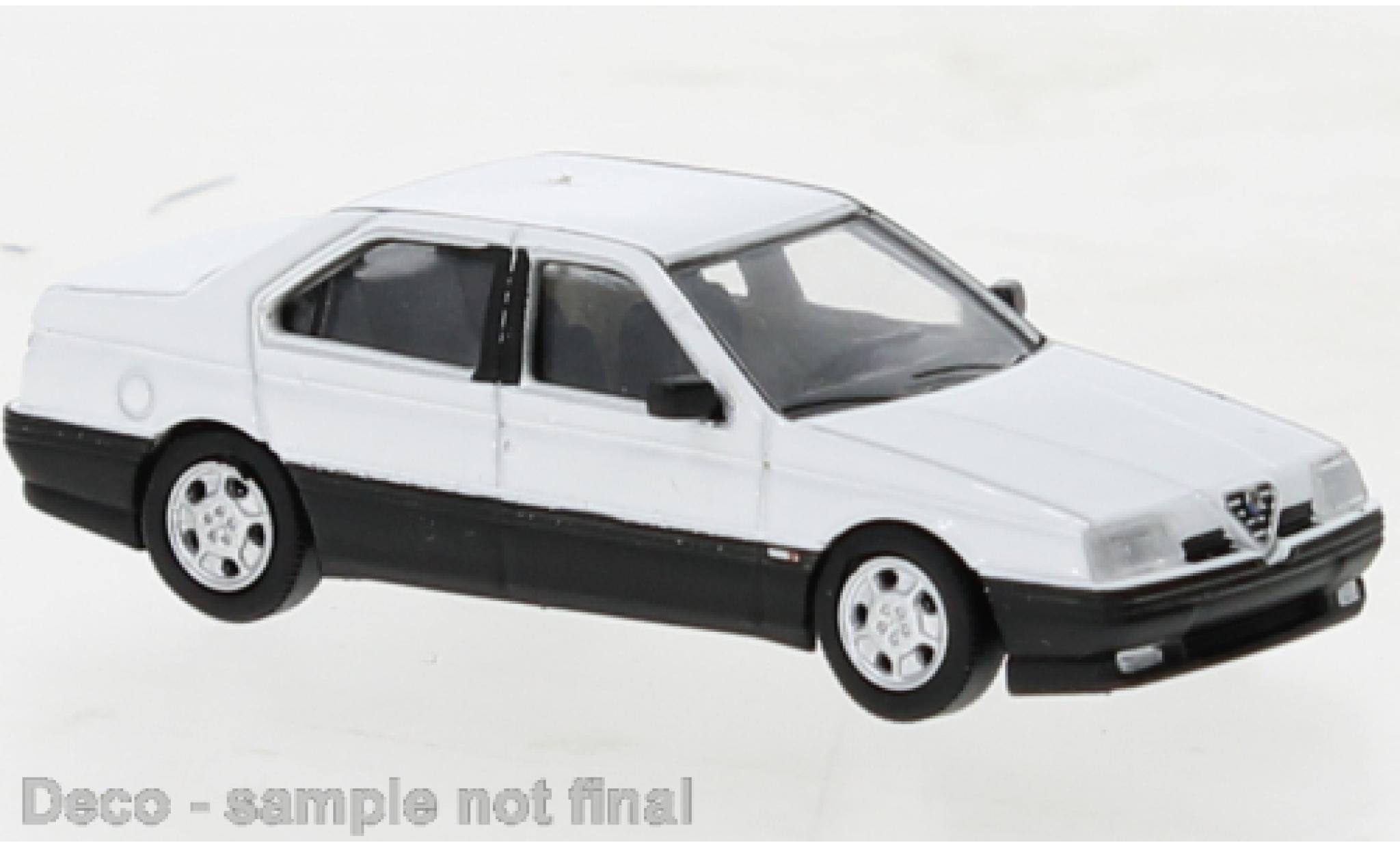 Alfa Romeo 164 1/87 PCX87 wit 1987 modelauto