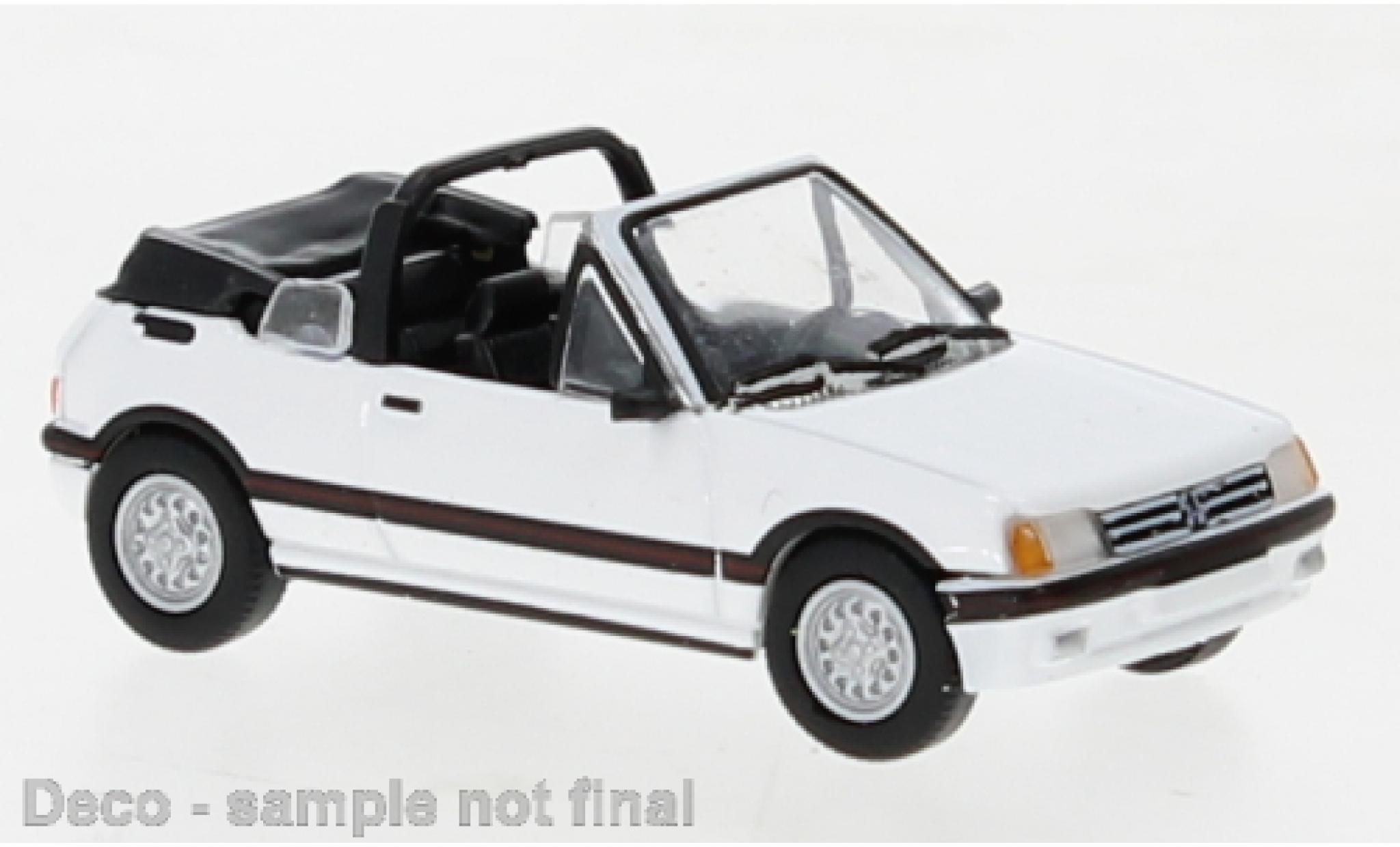 Peugeot 205 1/87 PCX87 cabriolet wit 1986 modelauto