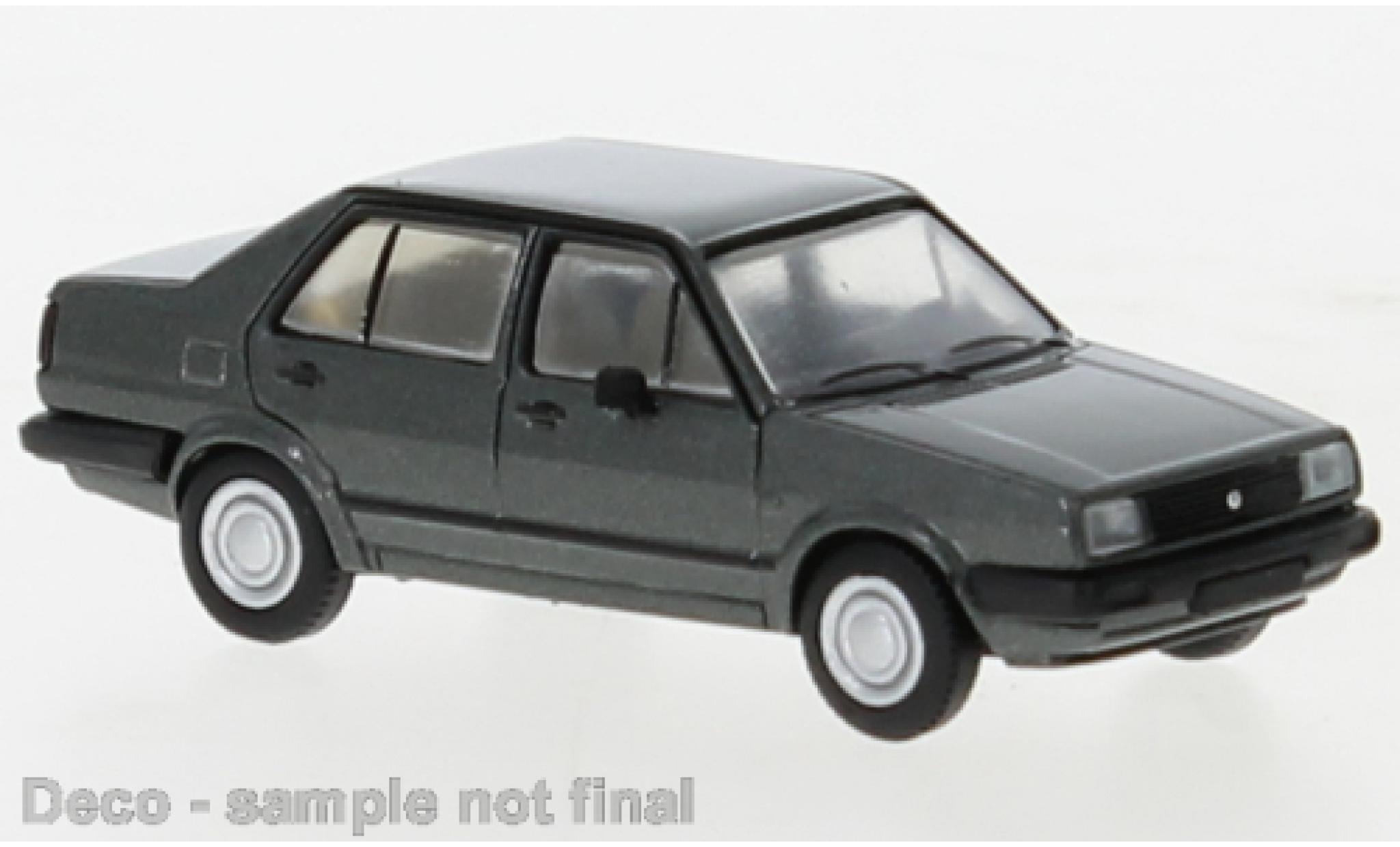 Volkswagen Jetta 1/87 PCX87 II metallic grijs 1984 modelauto