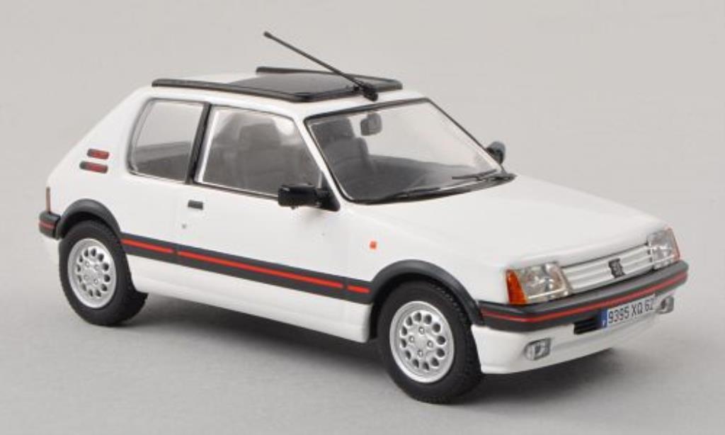 Peugeot 205 GTI 1/43 Vanguards GTI 1.6 wit LHD modelauto