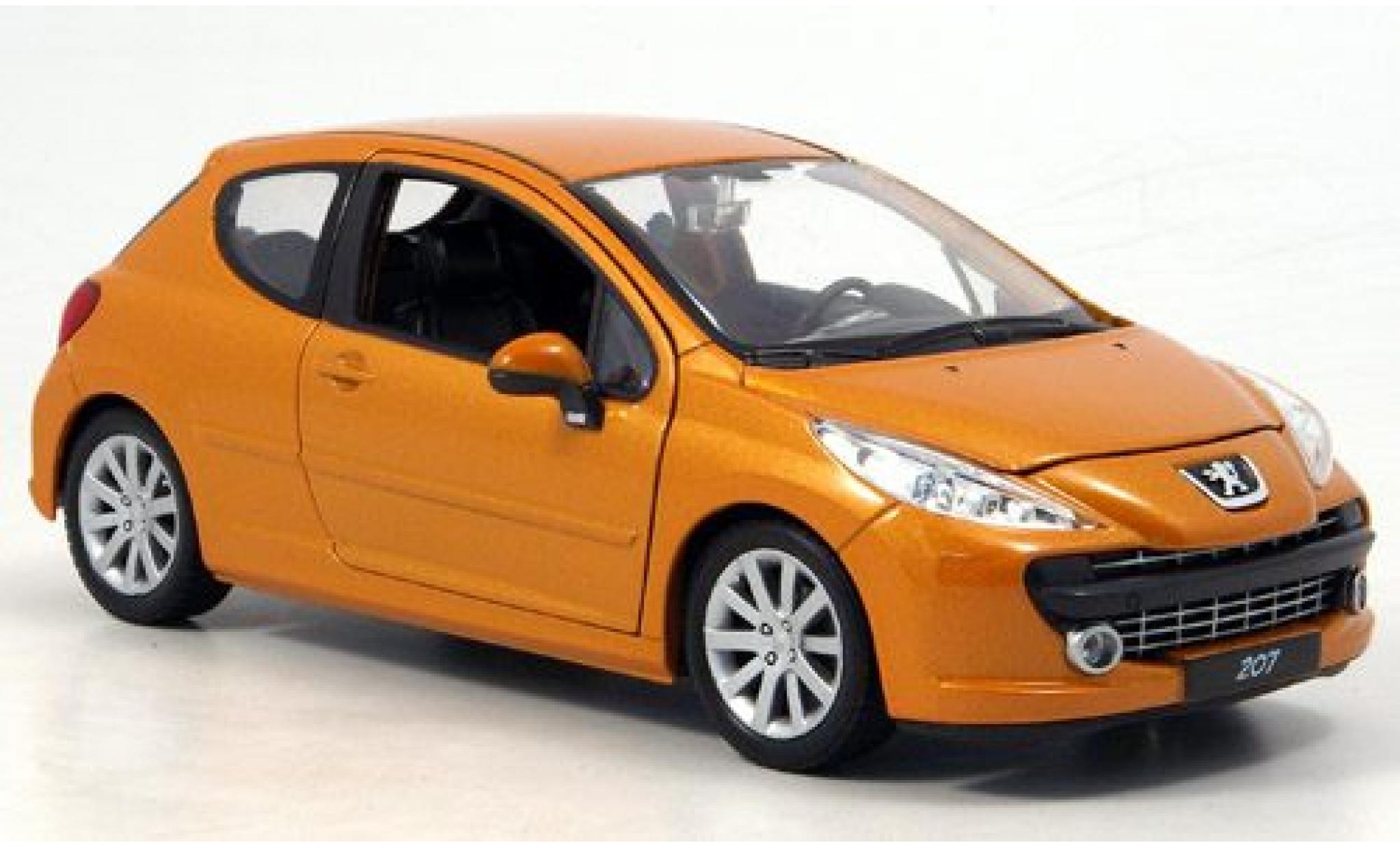 Peugeot 207 1/24 Welly oranje 1:24 modelauto