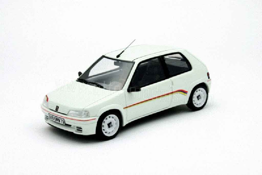 Peugeot 106 Rallye 1/18 Ottomobile Rallye 1.3 wit modelauto