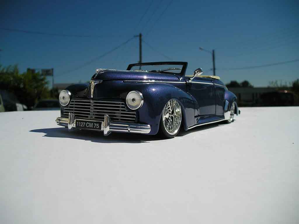 Peugeot 203 cabriolet 1/18 Solido cabriolet 1954 blauw metalise jantes low riders modelauto