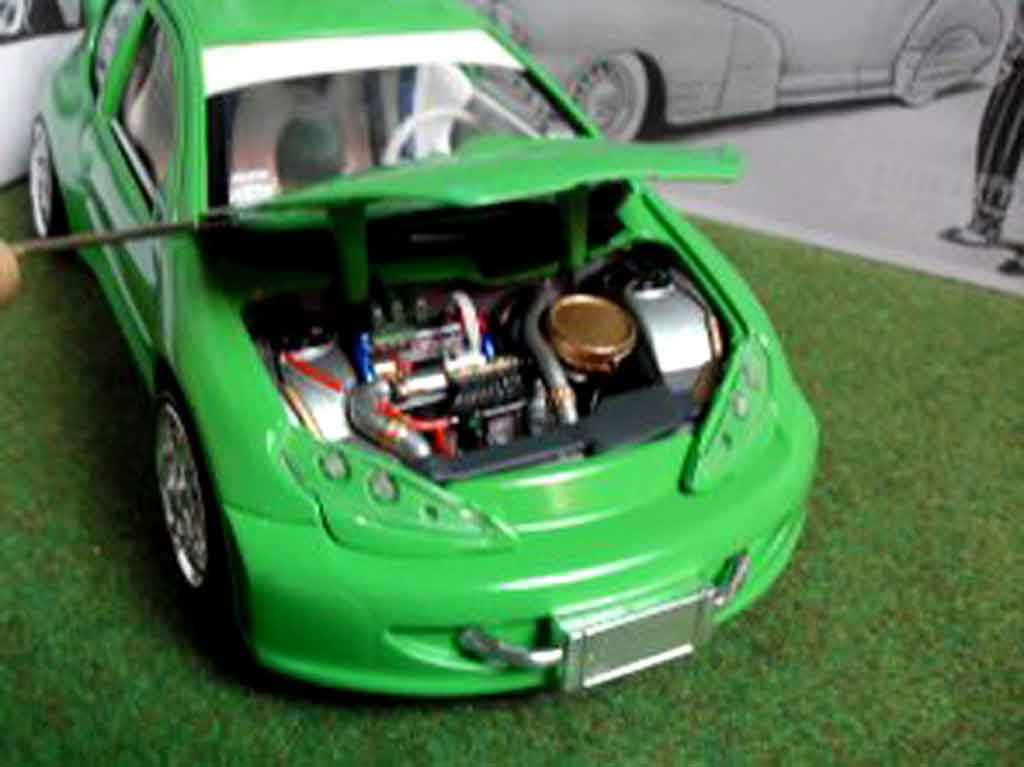 Peugeot 206 WRC mela verde 1/18 Solido