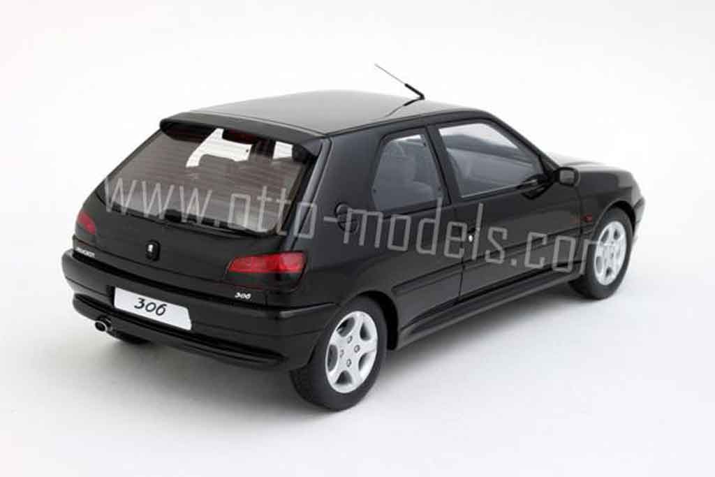 Peugeot 306 S16 zwart 1998 1/18 Ottomobile