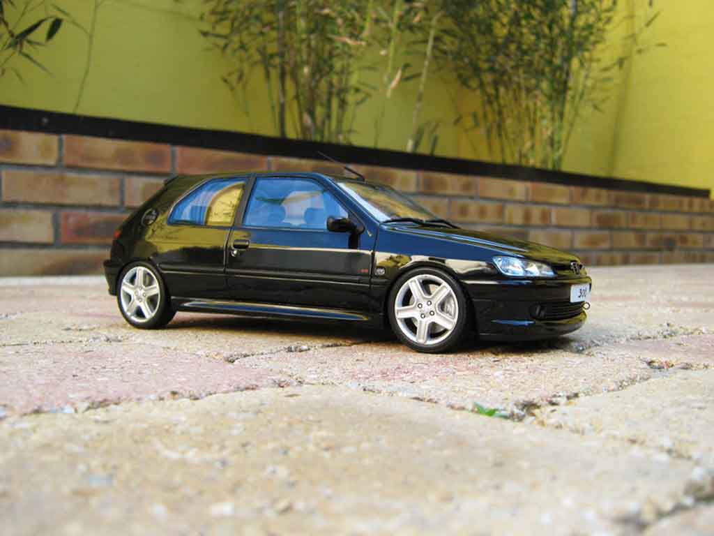 Peugeot 306 S16 zwart jantes 206 rc 1/18 Ottomobile