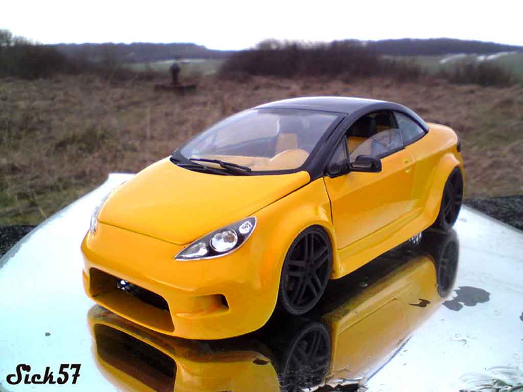 Peugeot 307 CC show car geel 1/18 Solido