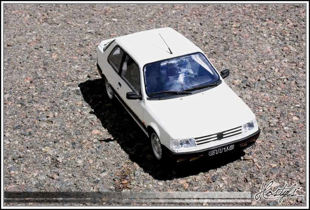 Peugeot 309 GTI 16 soupapes wit 1/18 Ottomobile