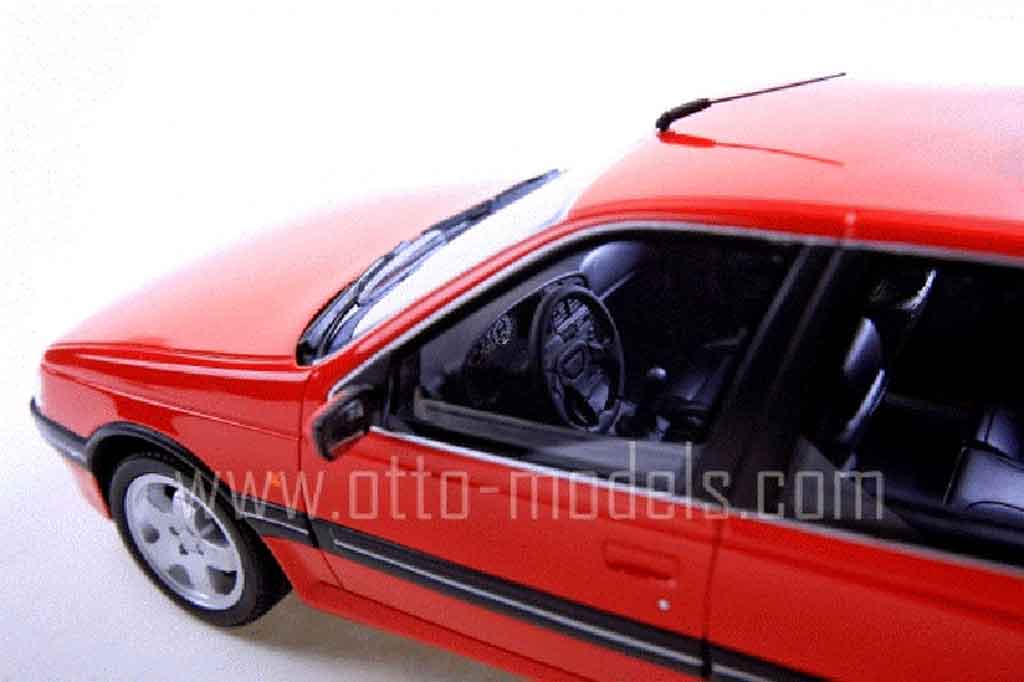 Peugeot 405 Turbo 16 1994 rood 1/18 Ottomobile
