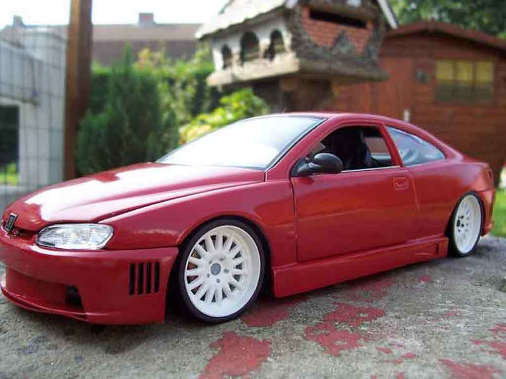 Peugeot 406 1/18 Gate pack sport rood modelauto
