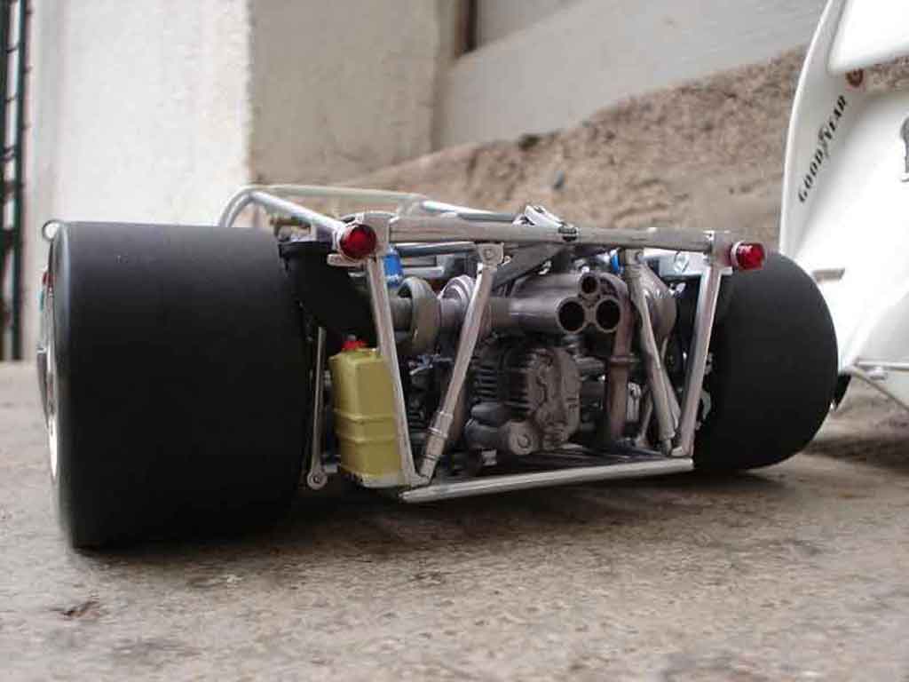 Porsche 917 1973 /10 brumos #59 1/18 Minichamps