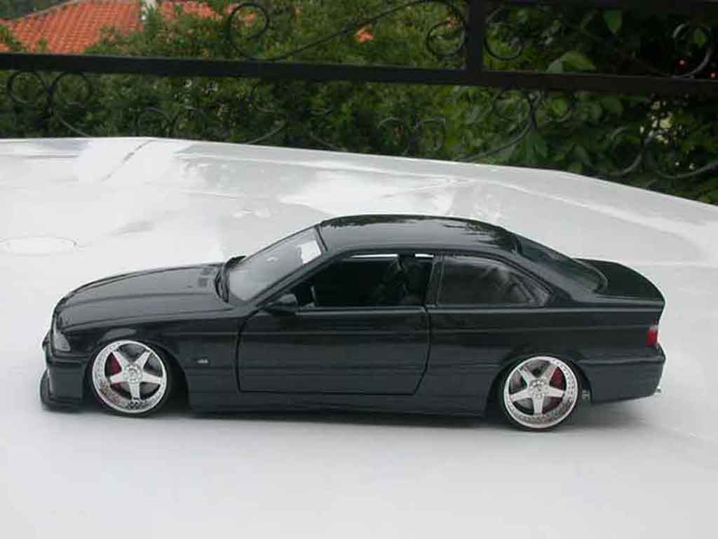 Bmw M3 Coupe E36 zwart jantes andrew racing 1/18 Ut Models