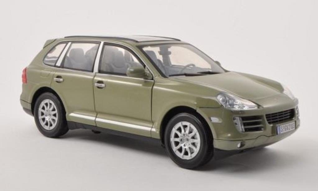 Porsche Cayenne 1/18 Motormax (9PA) grijs-grun 2008 modelauto