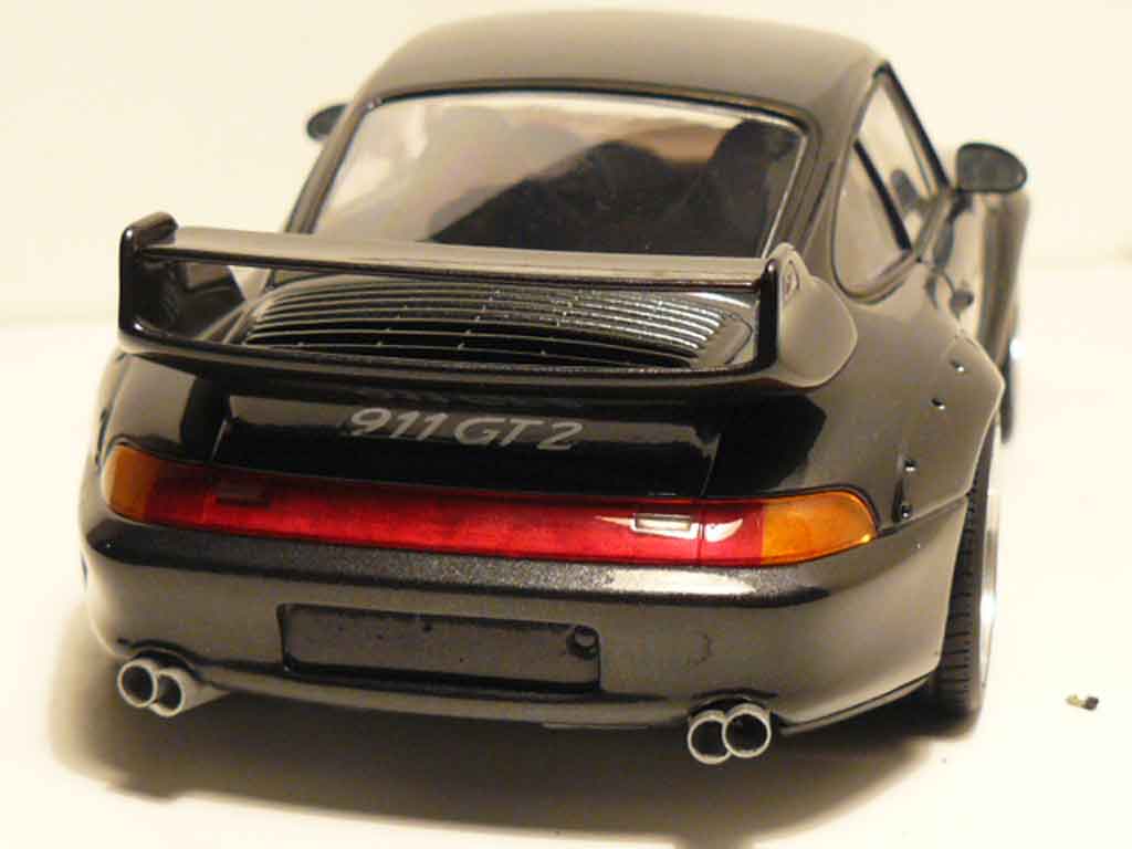 Porsche 911 GT2 titanium grijs jantes a deport 1/18 Ut Models