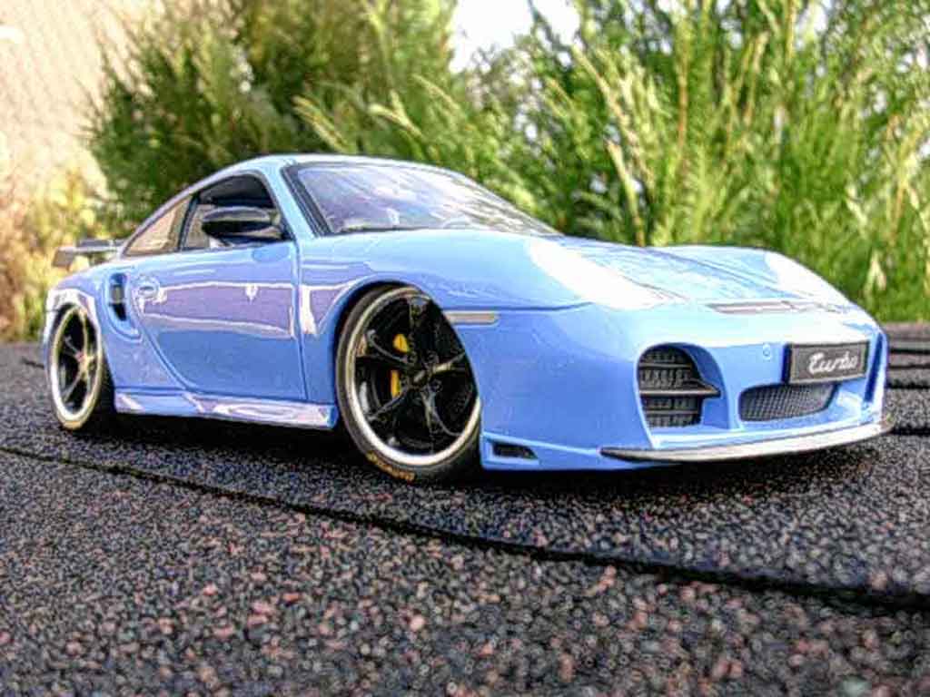 Porsche 996 Turbo 1/18 Hotworks Turbo techart blauw modelauto