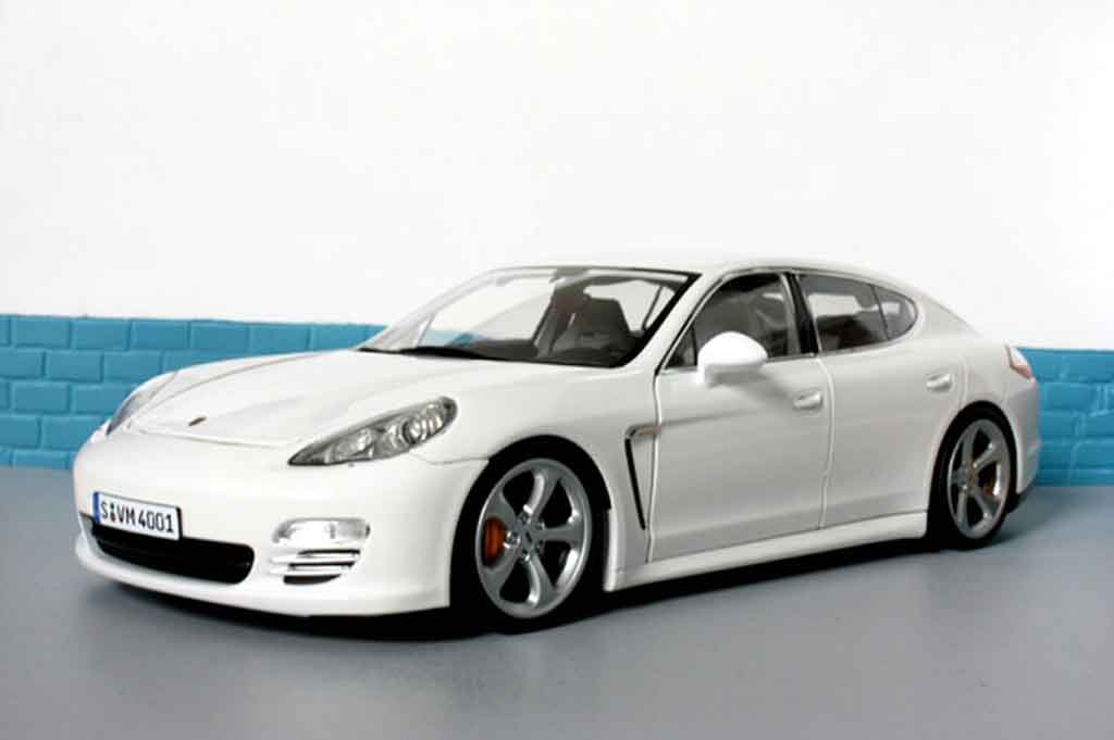 Porsche Panamera 4S 1/18 Norev 4s wit modelauto