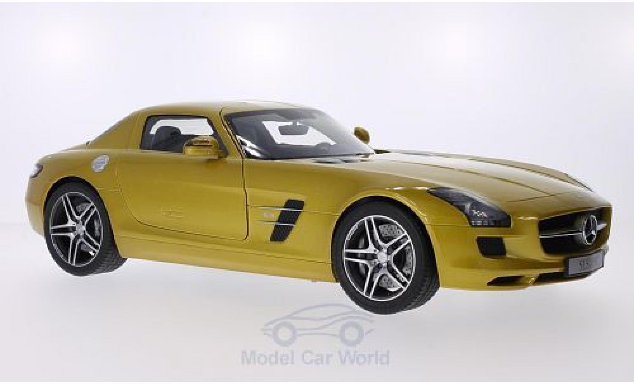 Mercedes SLS 1/12 Premium ClassiXXs AMG Coupe gold modelauto