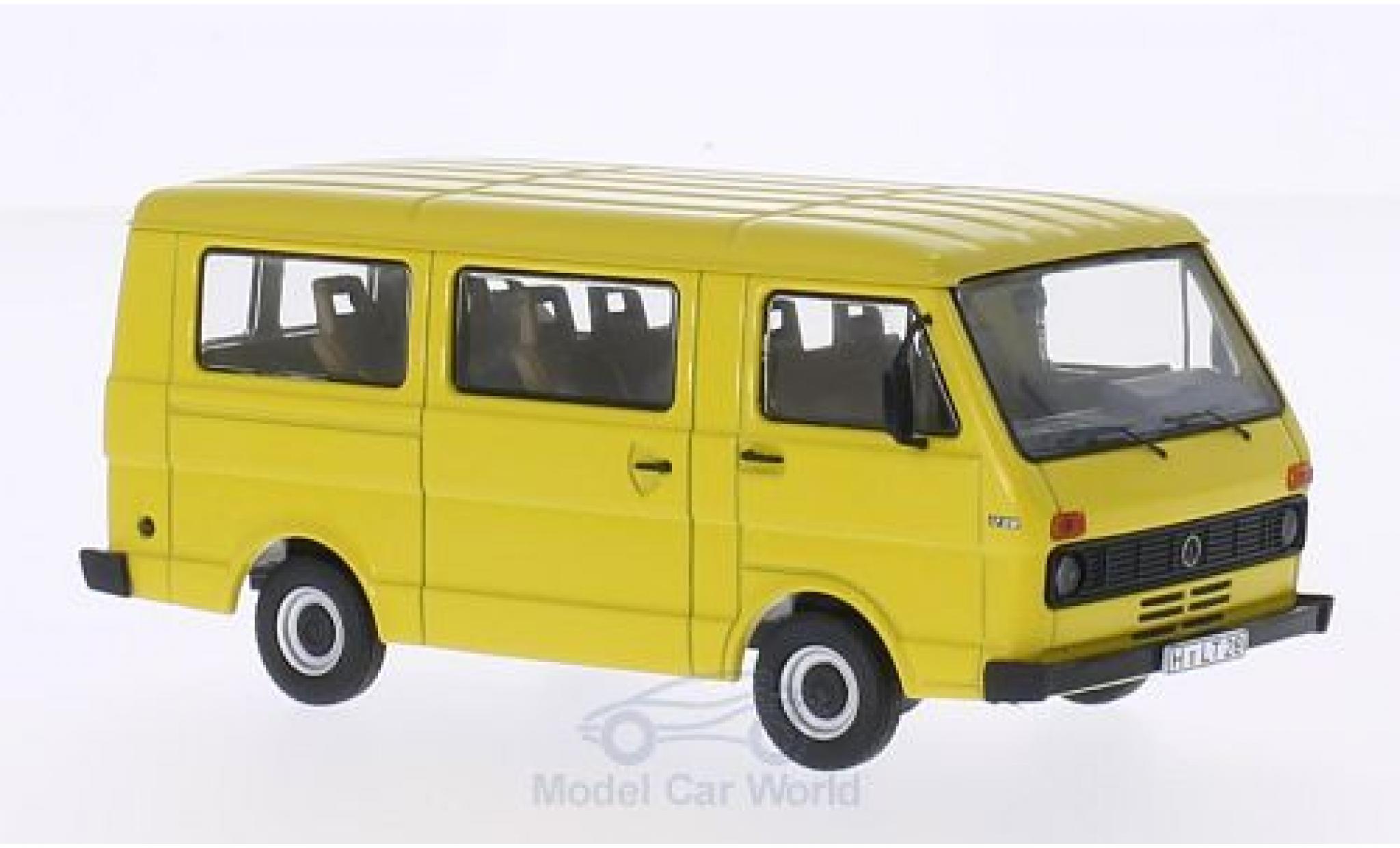 Volkswagen LT28 1/43 Premium ClassiXXs geel modelauto