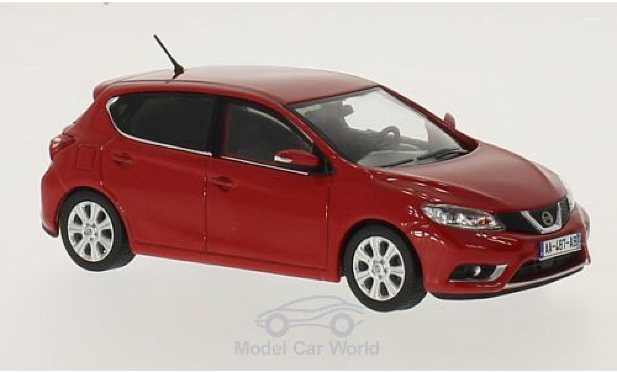 Nissan Pulsar 1/43 Premium X rood 2015 modelauto