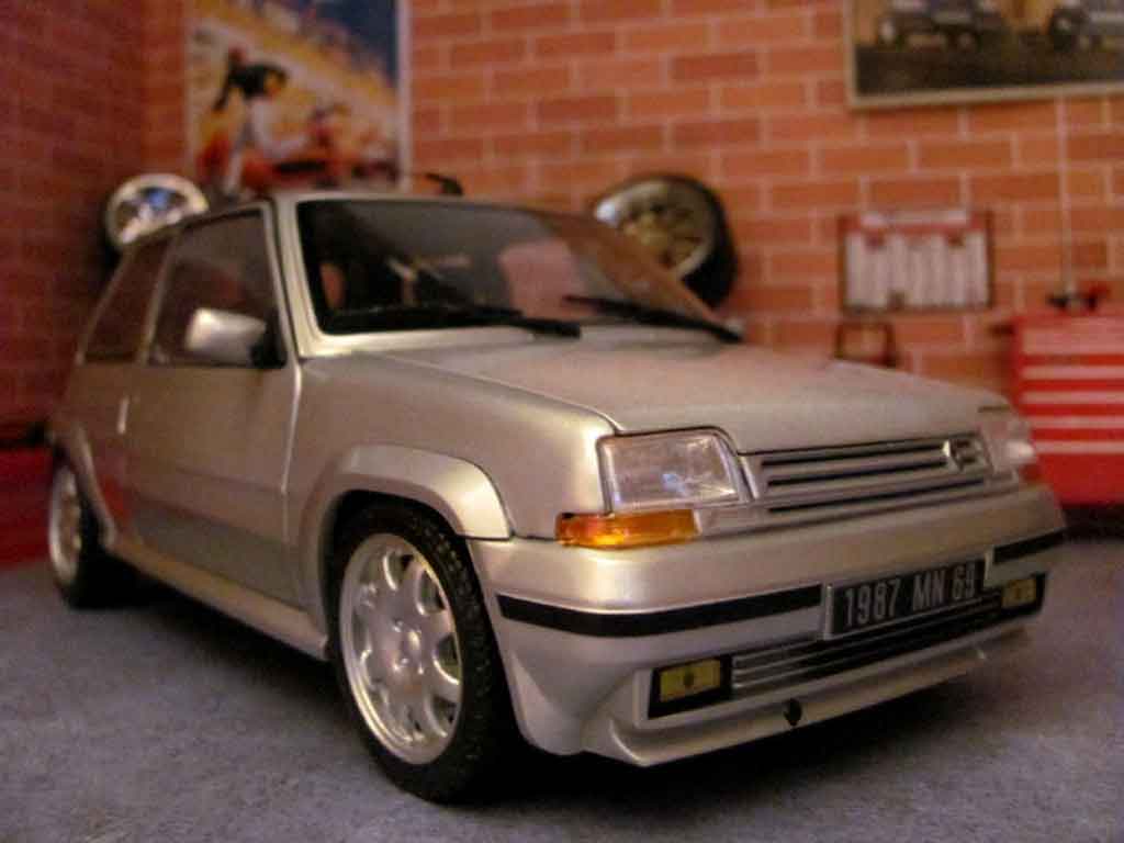 Renault 5 Phase 2 GT Turbo 2 grijs jantes speedline 1/18 Norev
