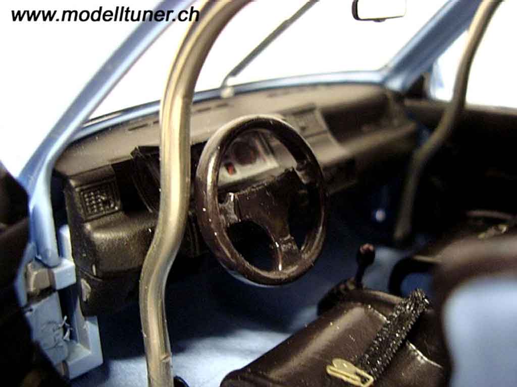 Renault 5 Turbo GT blauw jantes 13 pouces 1/18 Norev