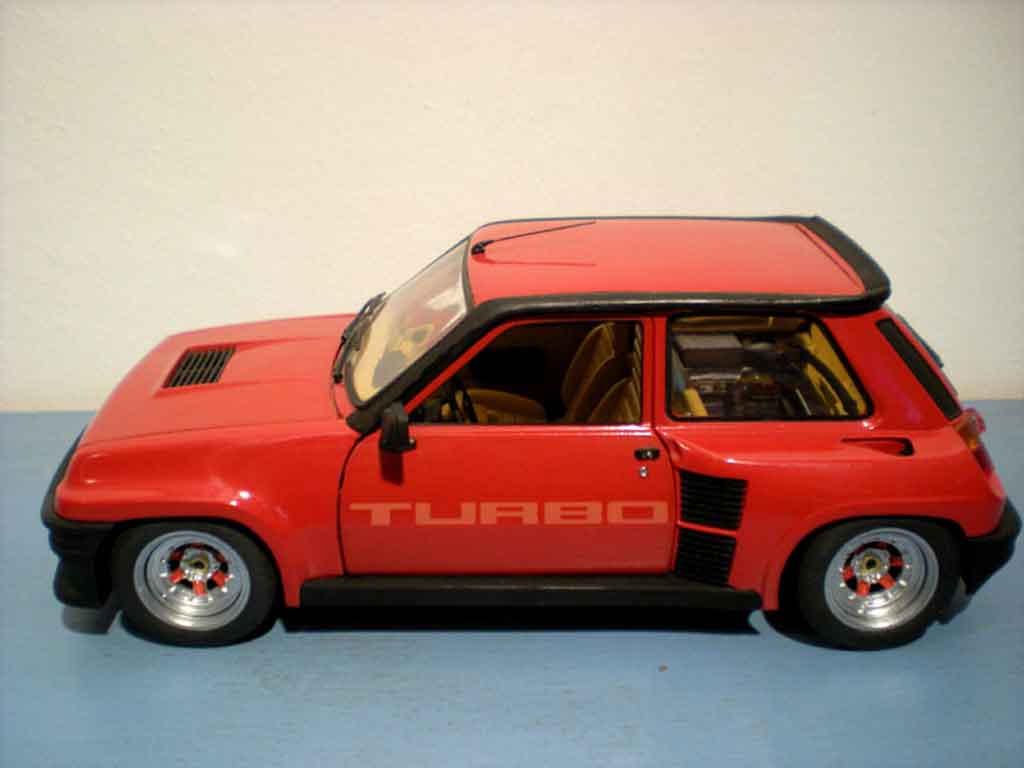 Renault 5 Turbo rood jantes gotti 073r 1/18 Universal Hobbies