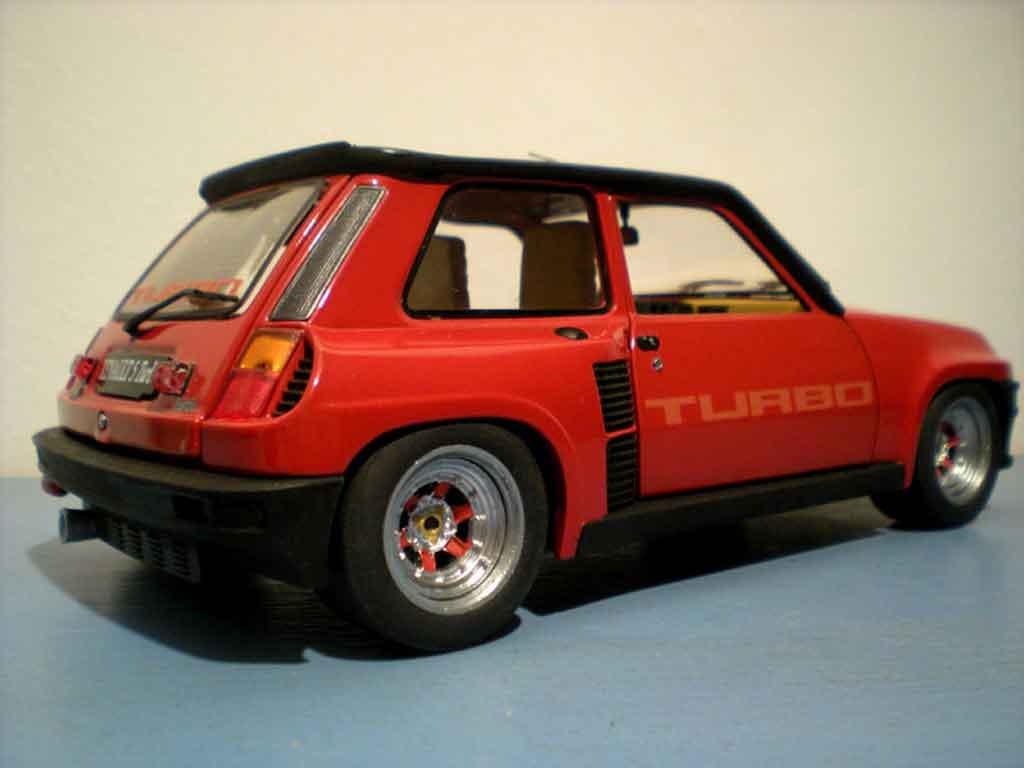 Renault 5 Turbo rood jantes gotti 073r 1/18 Universal Hobbies