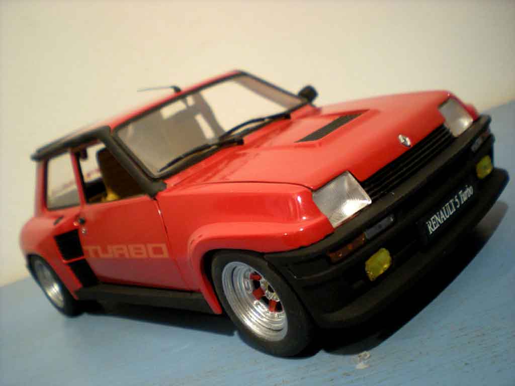 Renault 5 Turbo rood jantes gotti 073r 1/18 Universal Hobbies