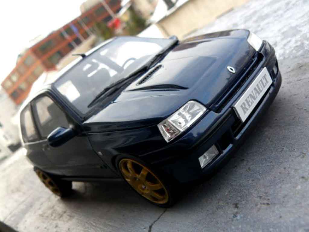 Renault Clio Williams 1/18 Ottomobile Williams jantes groupe a modelauto