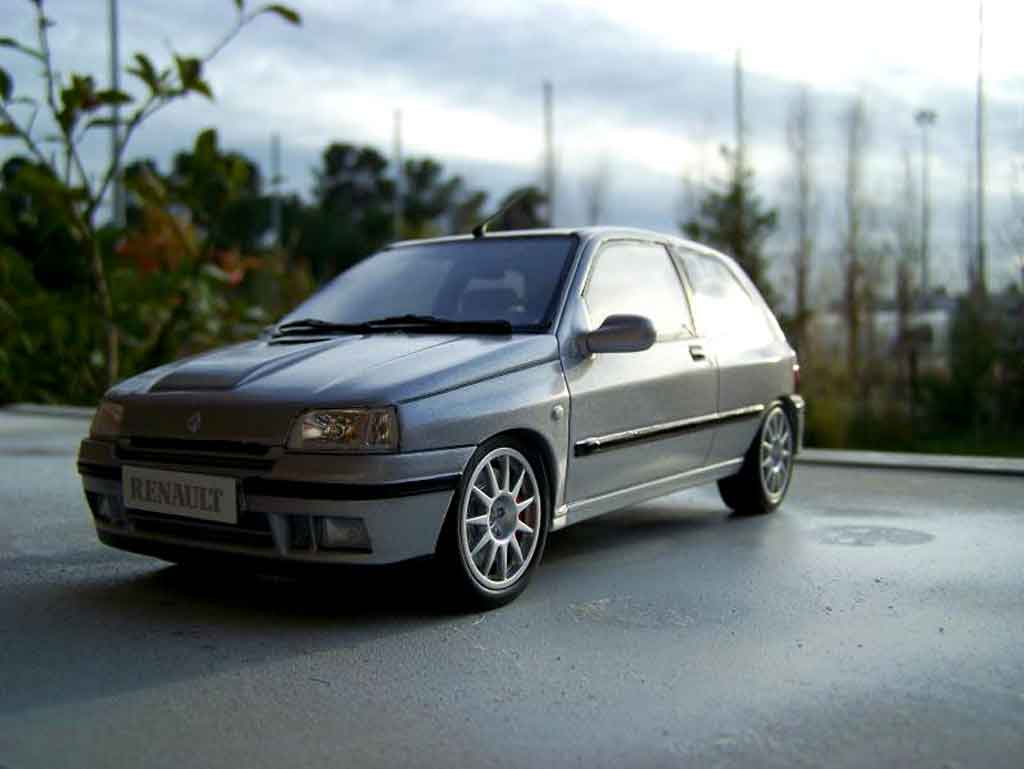 Renault Clio Williams 1/18 Ottomobile Williams jantes ragnotti modelauto
