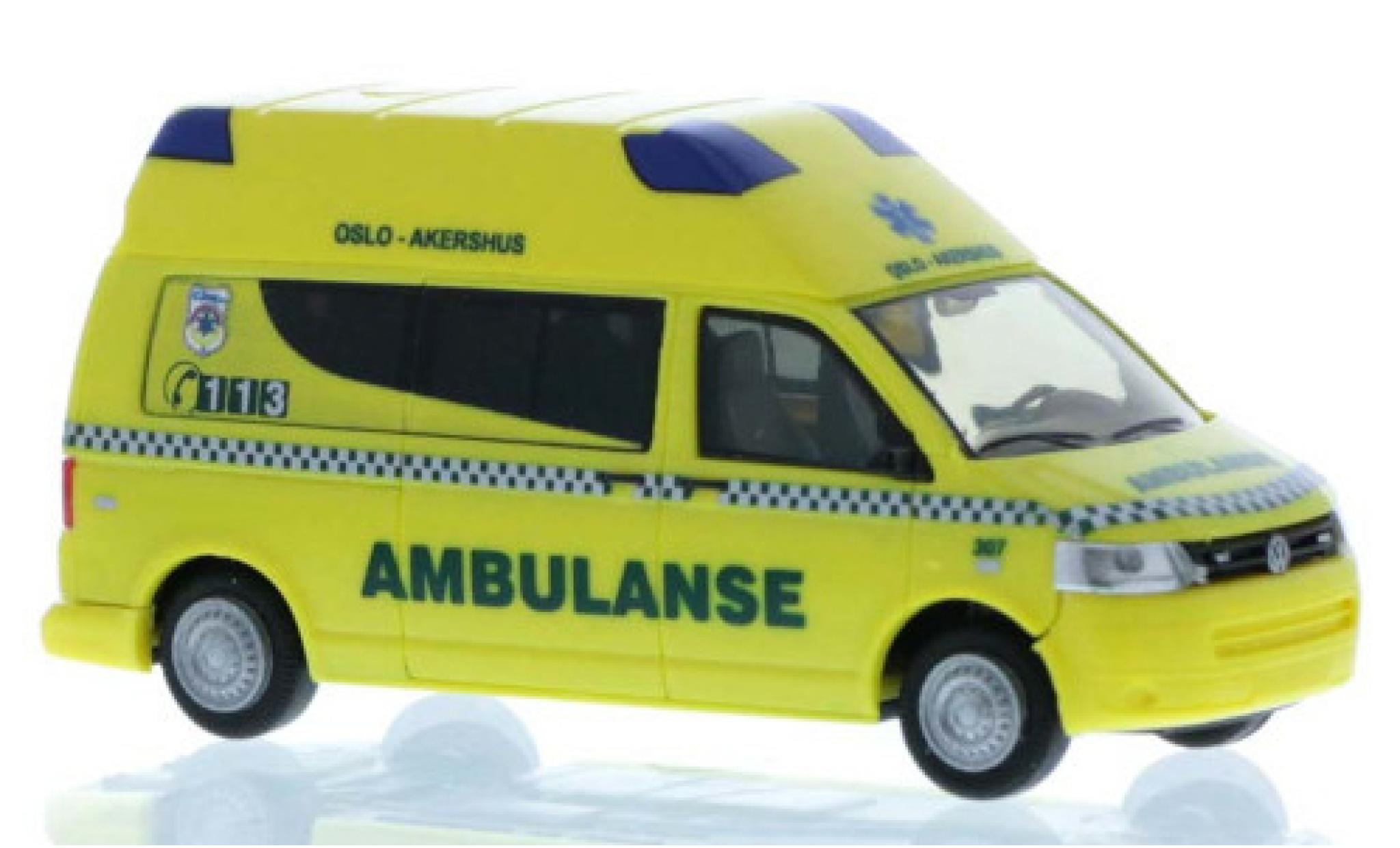 Volkswagen T5 1/87 Rietze Ambulanse (NO) 2010 modelauto