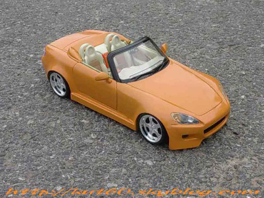 Honda S2000 Base oranje tuning 1/18 Maisto