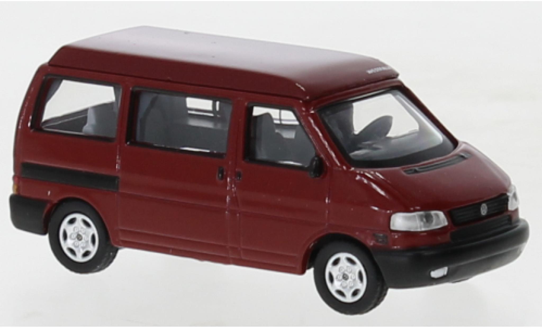 Volkswagen T4 1/87 Schuco b California rood modelauto