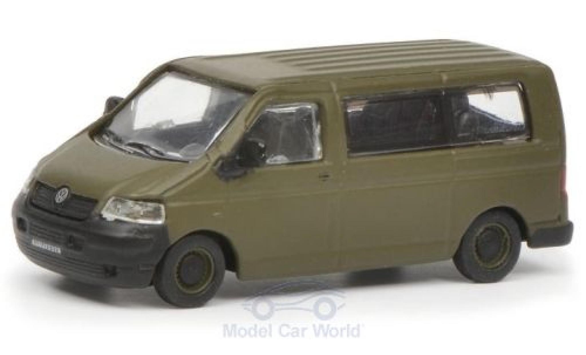 Volkswagen T5 1/87 Schuco Bus Bundeswehr modelauto