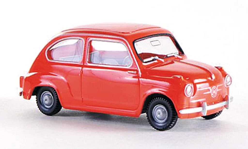 Seat 600 1/87 Wiking rood-oranje modelauto