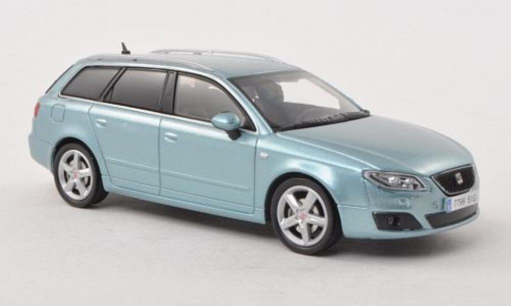 Seat Exeo 1/43 Seat ST grijs-blauw modelauto