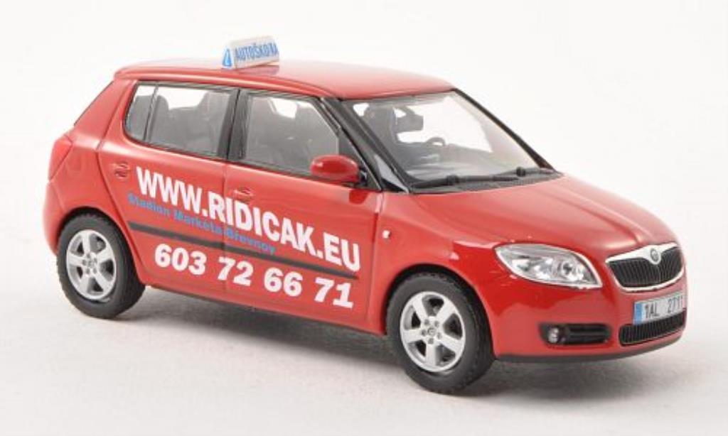 Skoda Fabia II 1/43 Abrex II Fahrschule Zubr modelauto