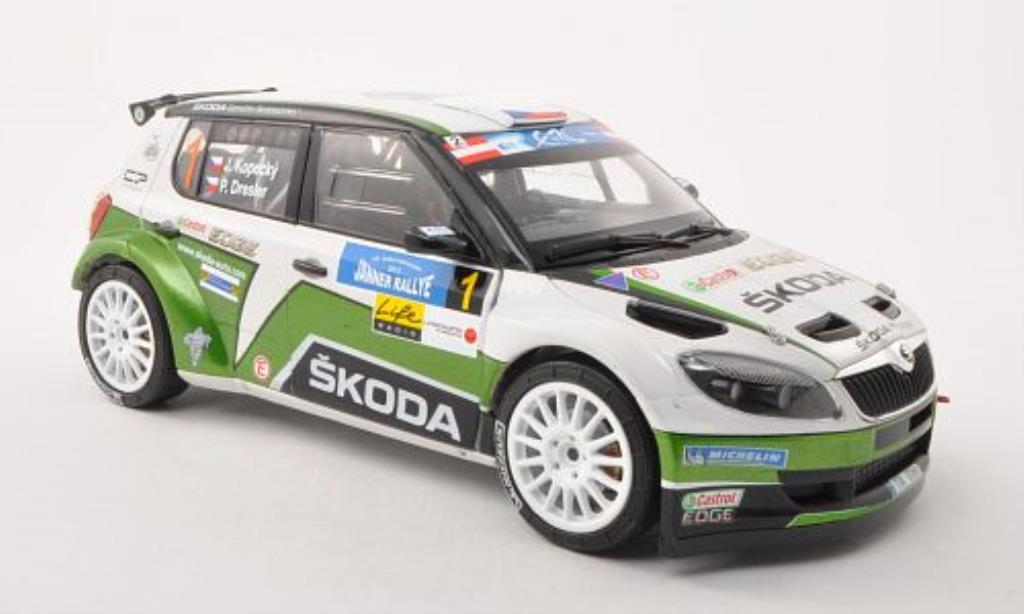 Skoda Fabia S2000 1/18 Abrex S2000 No.1 Janner Rally 2013 /P.Dresler modelauto