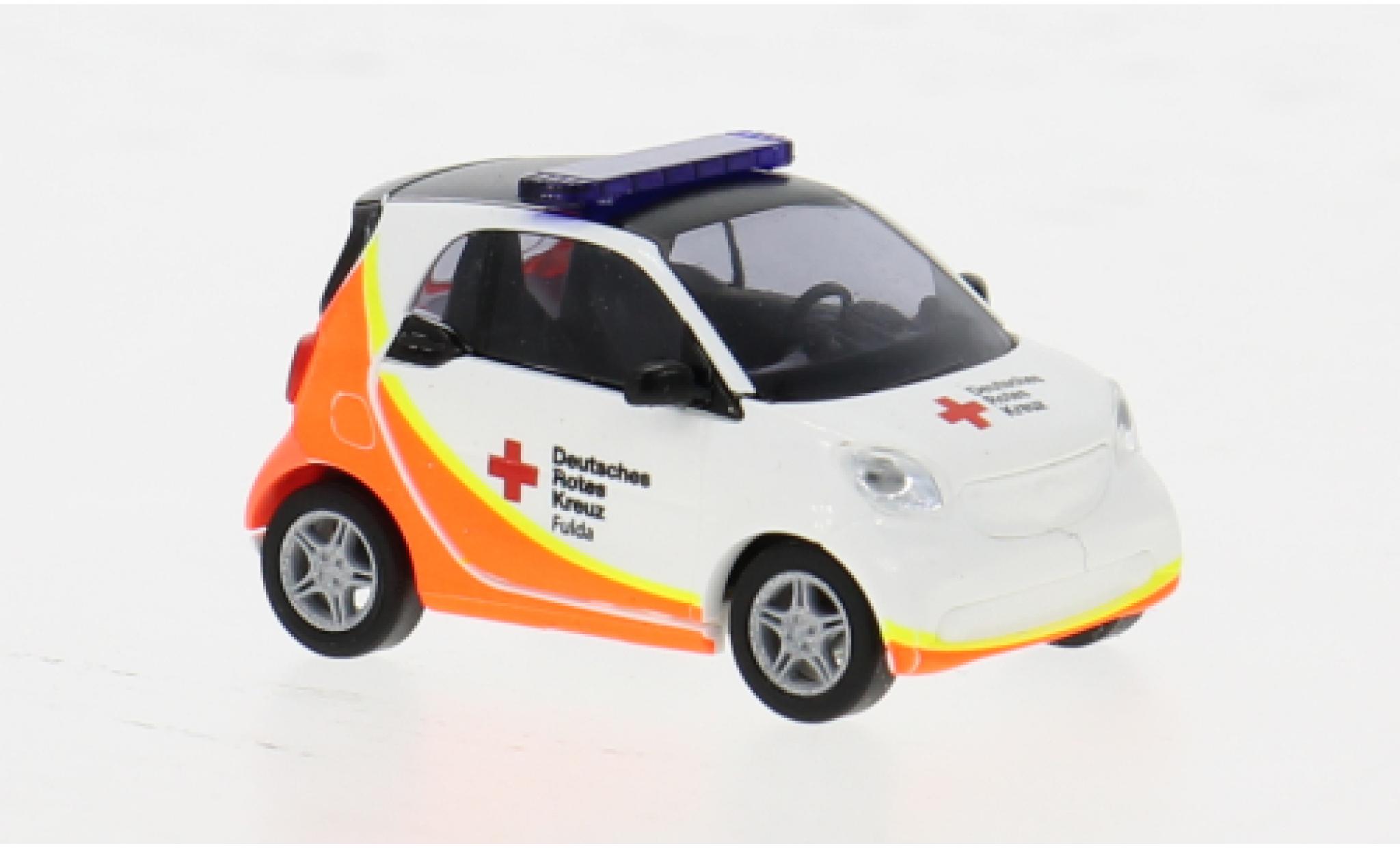 Smart ForTwo 1/87 Busch Fortwo DRK Fulda 1:87 modelauto