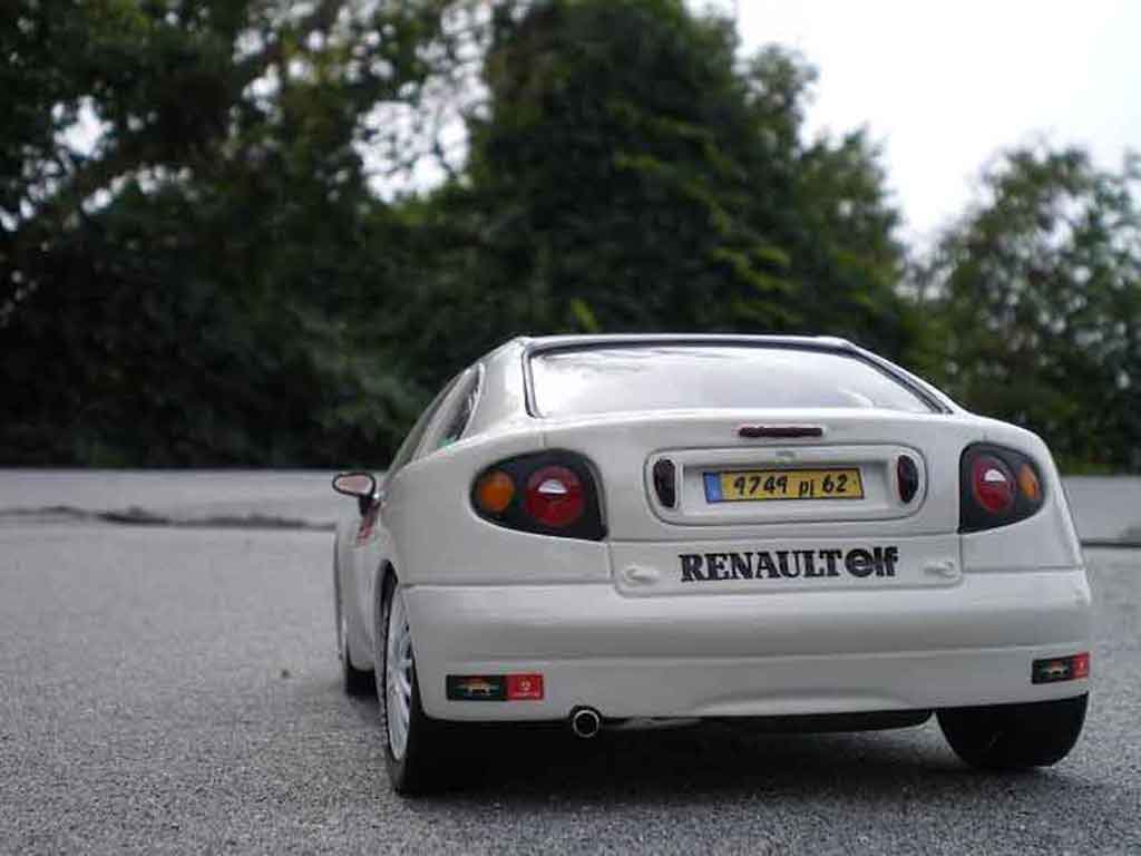 Renault Megane Base Maxi tuning wit 1/18 Anson