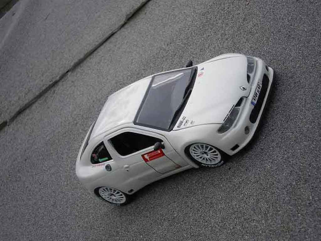 Renault Megane Base Maxi tuning wit 1/18 Anson