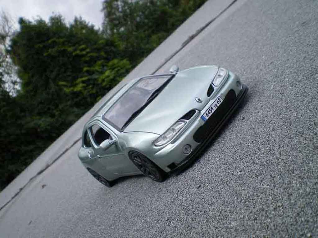 Renault Megane Base Maxi racer 1/18 Anson