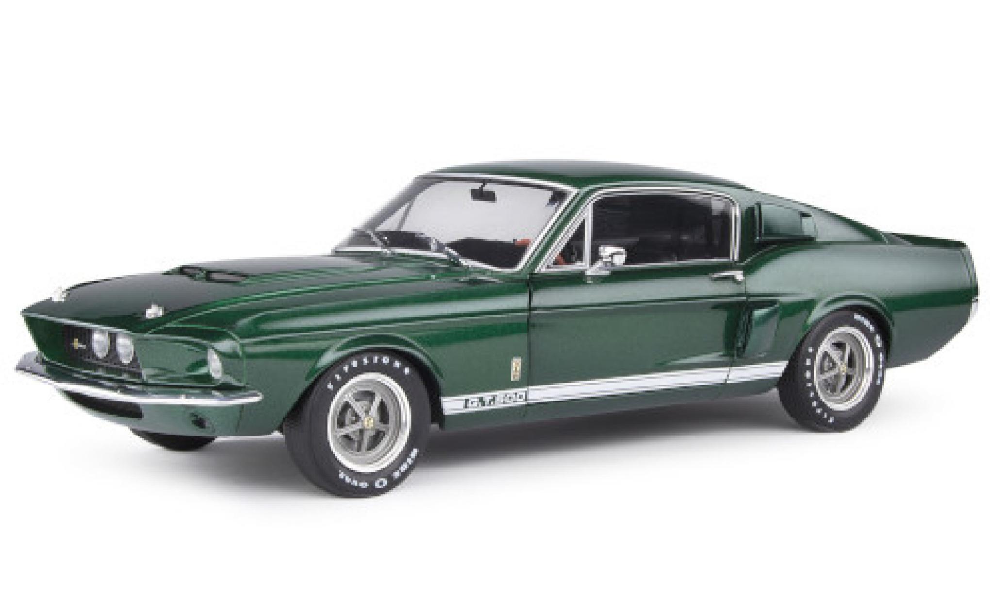 Shelby GT 1/18 Solido 500 metallic groen/Dekor 1967 Basis: Ford Mustang Fastback modelauto