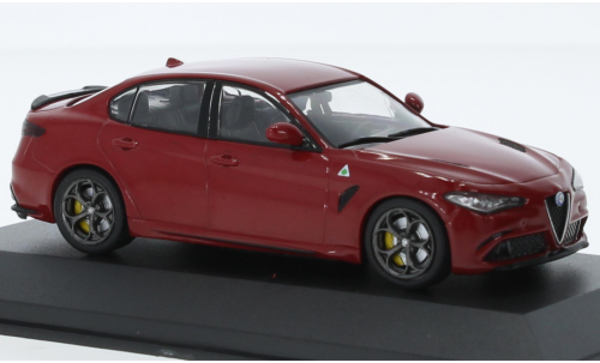 Alfa Romeo Giulia 1/43 Solido Quadrifoglio rood 2019 modelauto