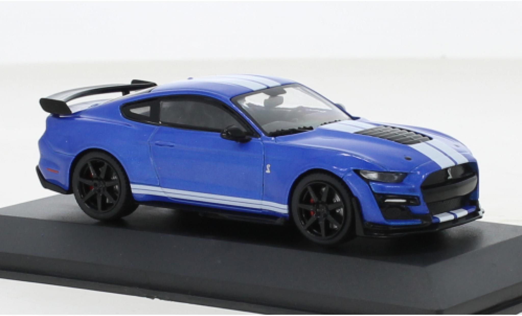 Shelby GT 500 1/43 Solido Ford Mustang Fast Track metallic blauw/wit 2020 modelauto