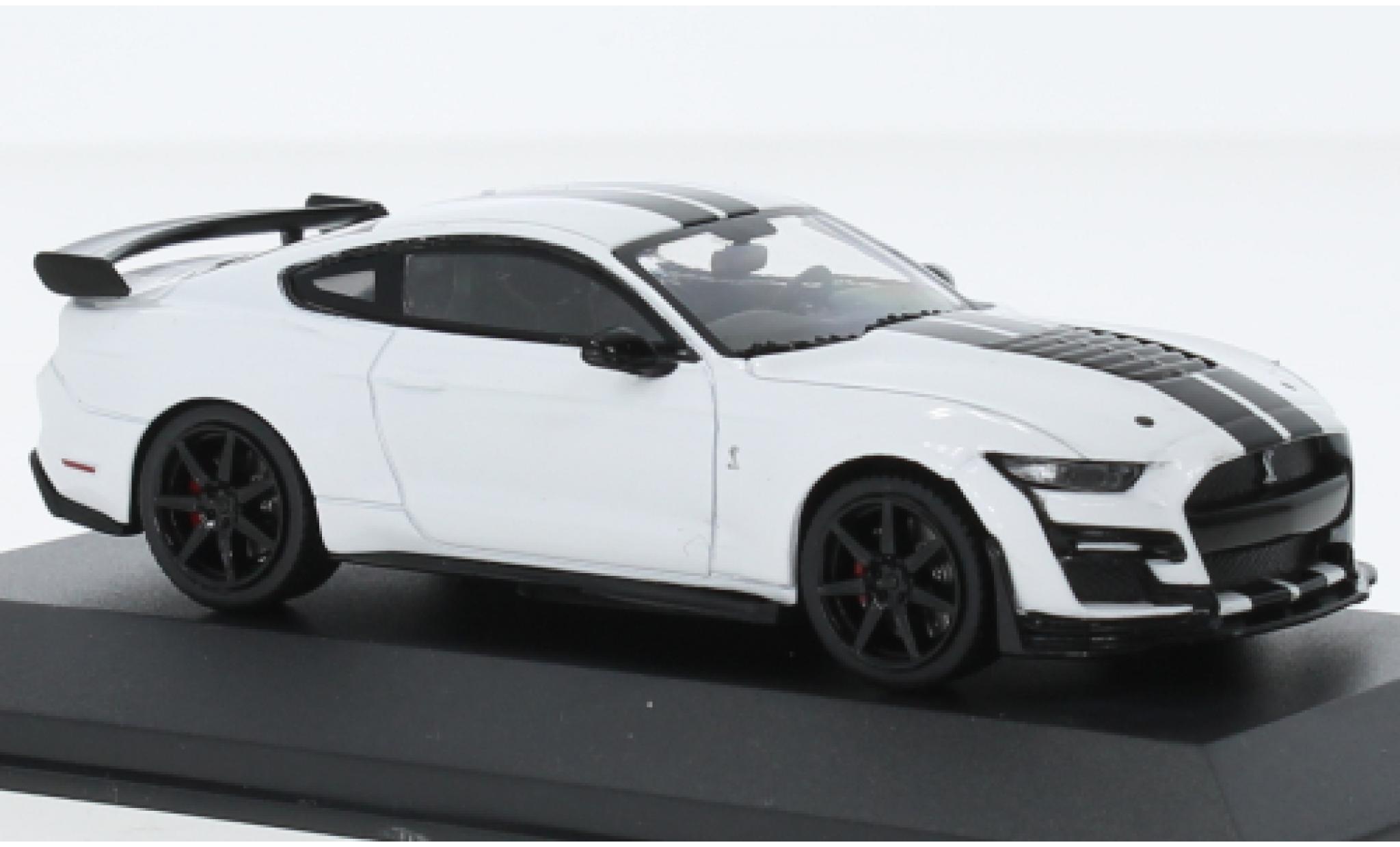 Shelby GT 500 1/43 Solido Ford Mustang rapide Track wit/zwart modelauto