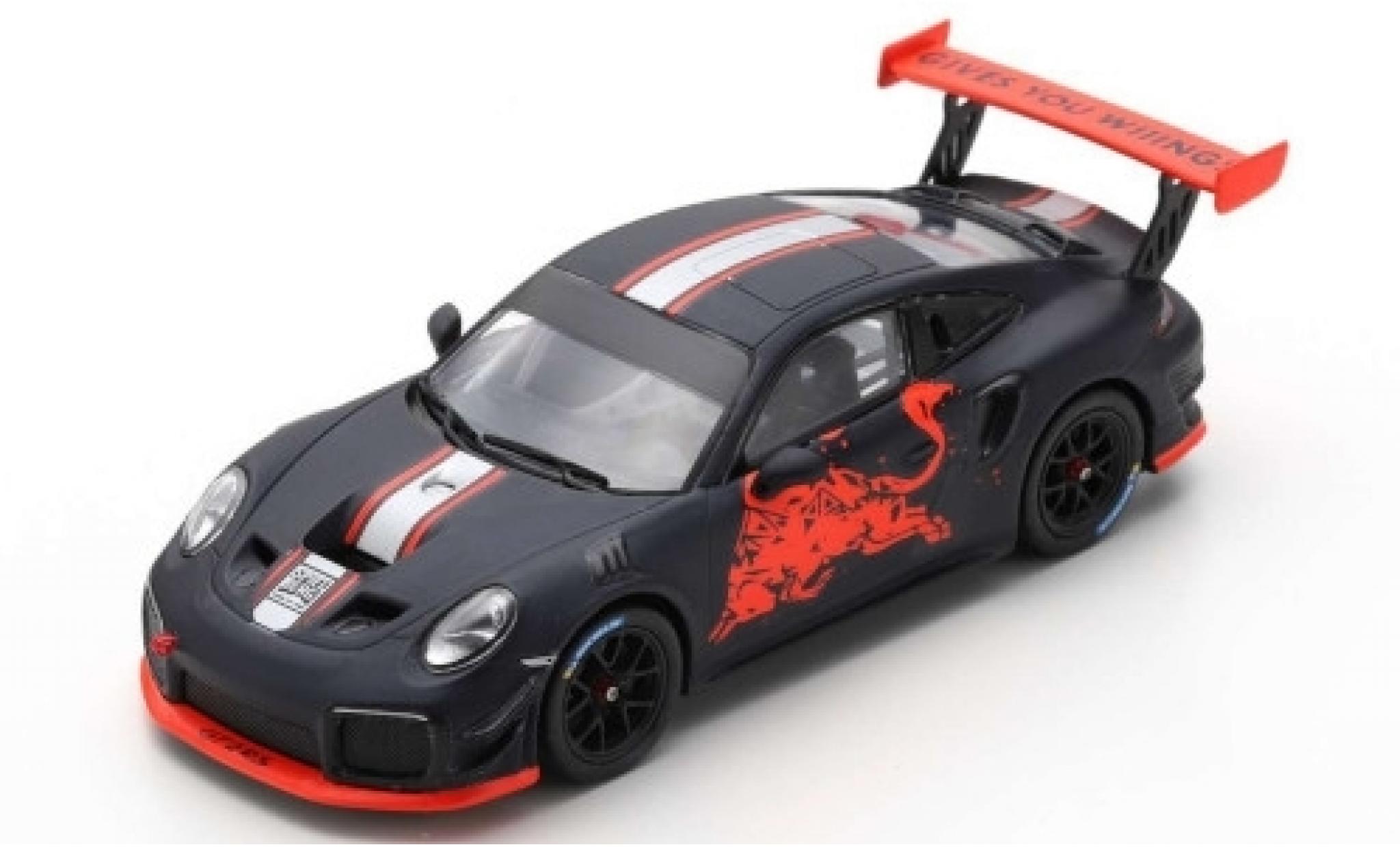 Porsche 992 1/43 Spark 911 (991) GT2 RS Clubsport matt-zwart/Dekor Red Bull Spielberg 2019 modelauto